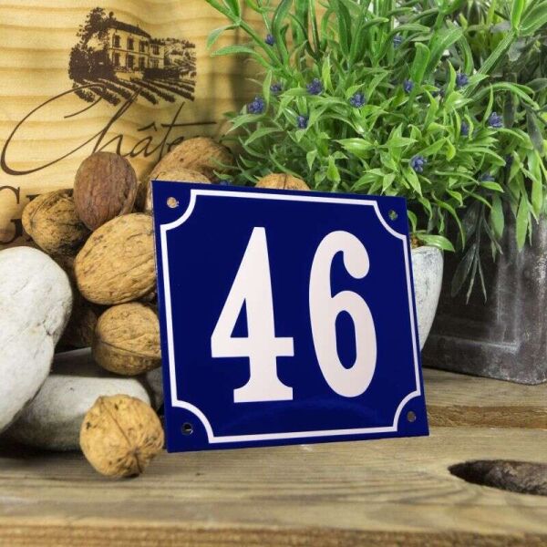 Huisnummerbord groot blauw nummer 46