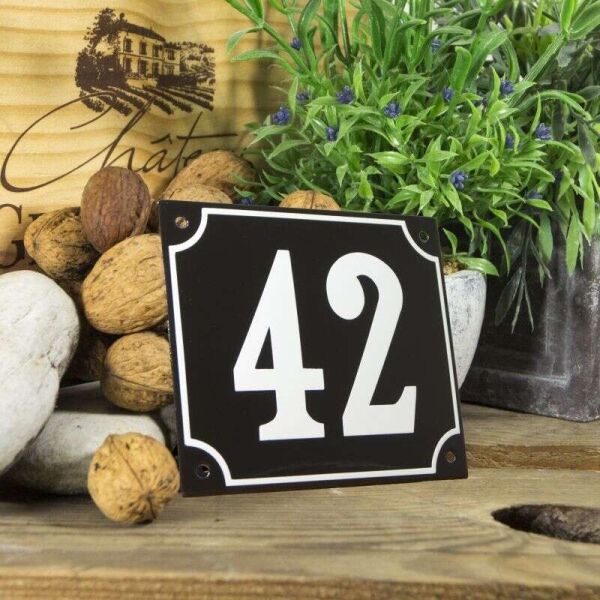Huisnummerbord groot zwart nummer 42