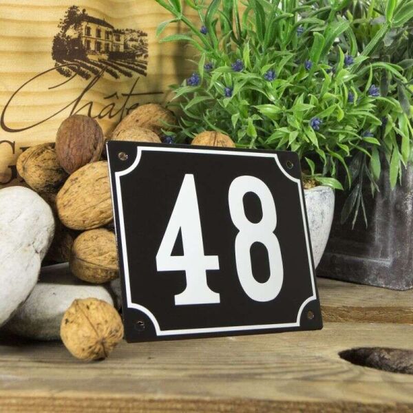 Huisnummerbord groot zwart nummer 48