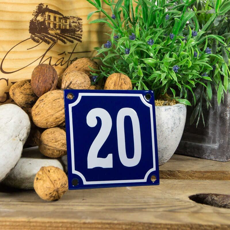 Emaille klein huisnummerbord blauw; nummer 20
