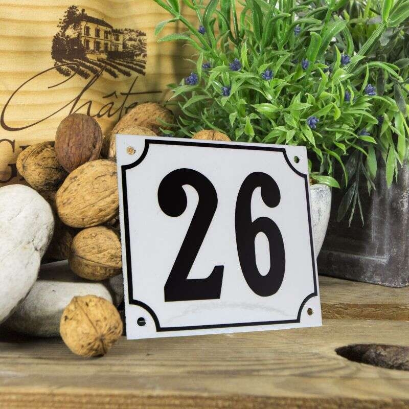 Huisnummerbord groot wit nummer 26