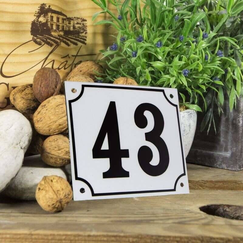 Huisnummerbord groot wit nummer 43