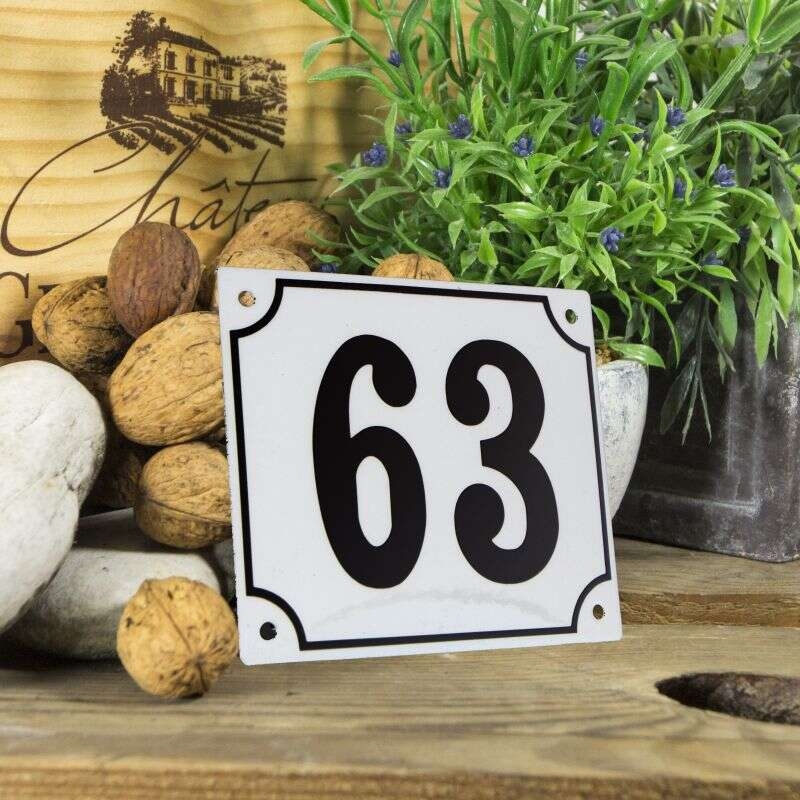 Huisnummerbord groot wit nummer 63