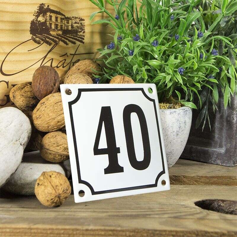 Huisnummerbord wit klein 10x10 cm nummer 40