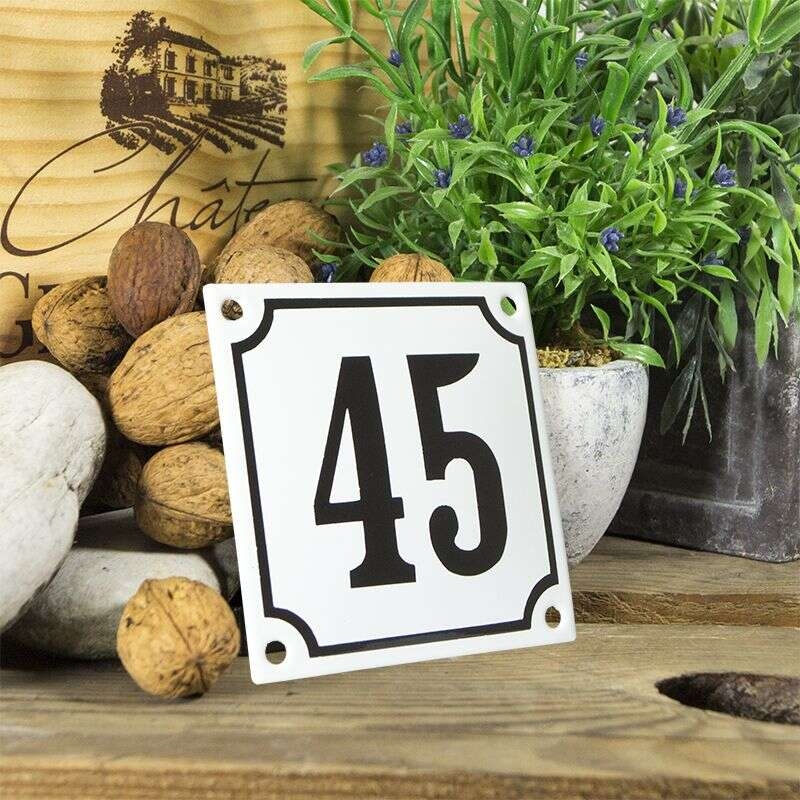 Huisnummerbord wit klein 10x10 cm nummer 45
