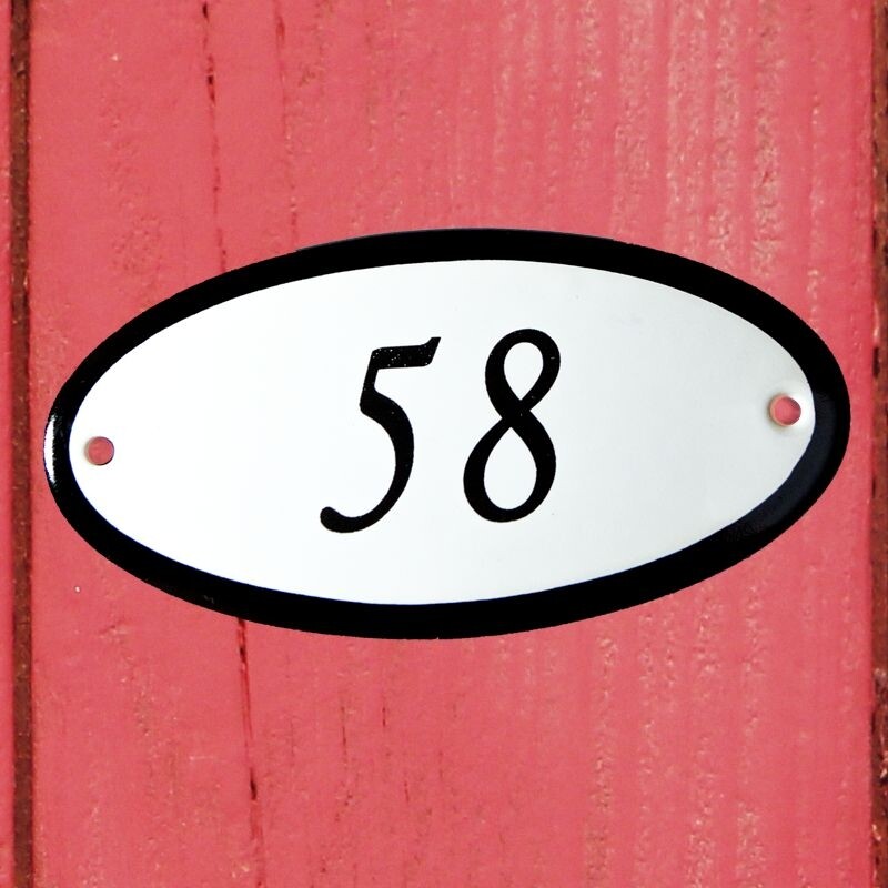 Huisnummerbordje ovaal nummer 58