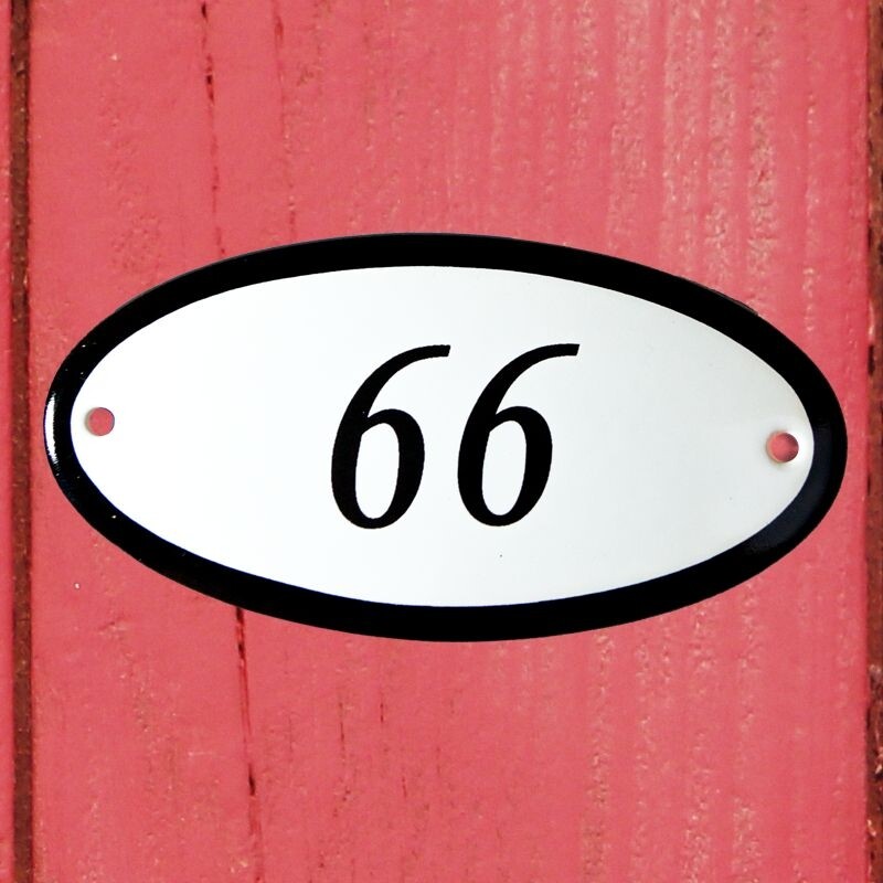 Huisnummerbordje 'ovaal' 66