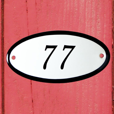 Huisnummerbordje 'ovaal' 77