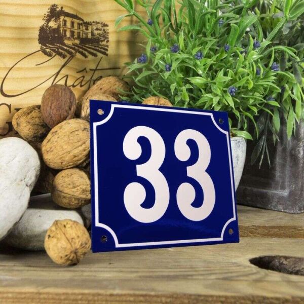 Huisnummerbord groot blauw nummer 33