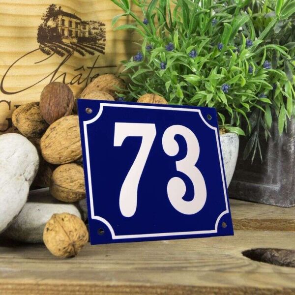 Huisnummerbord groot blauw nummer 73